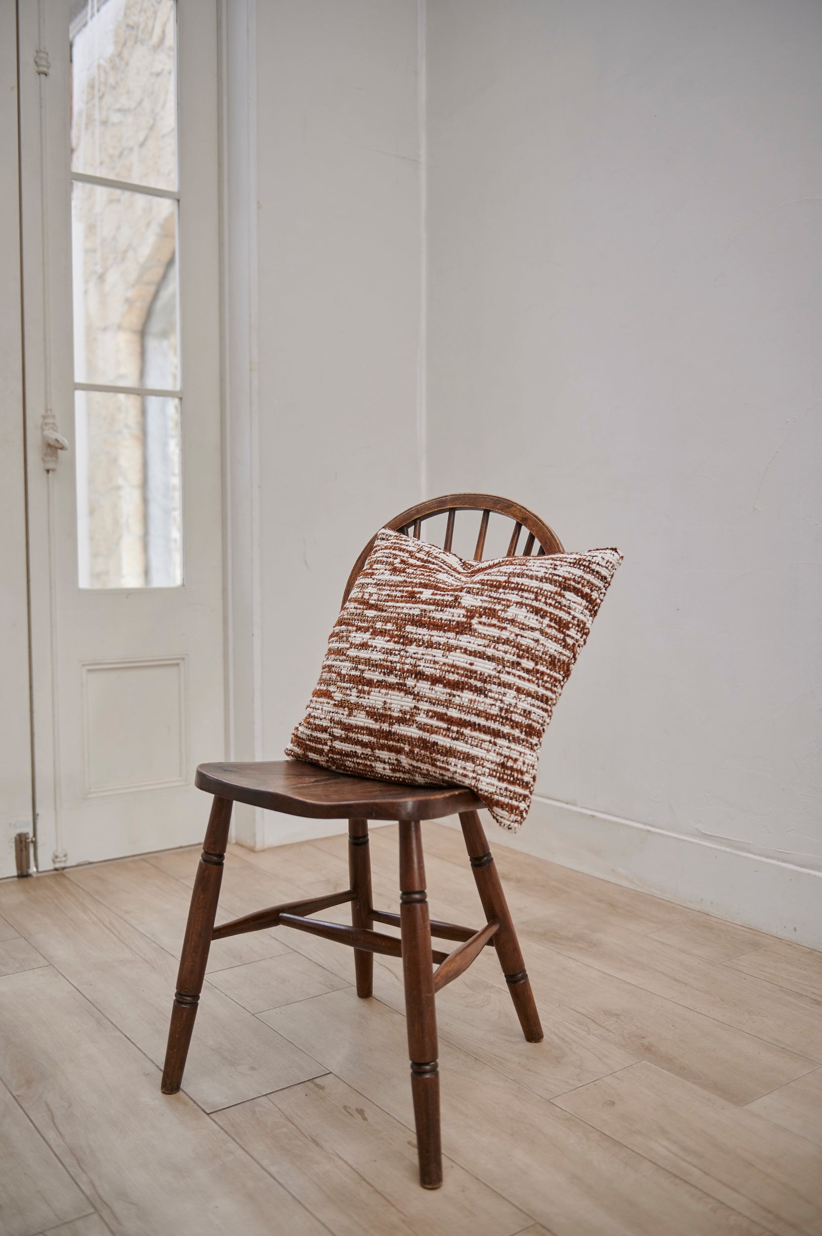 【Living Objects & Furnitures】 クッションカバー Gaelle Brown |  (45x45cm)