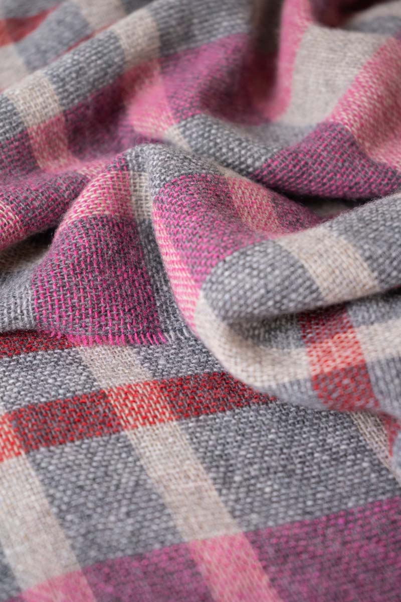 【RIFO】イタリア・アップサイクル | RECYCLED CASHMERE STOLE CALIMALA - Rosa Ranuncolo